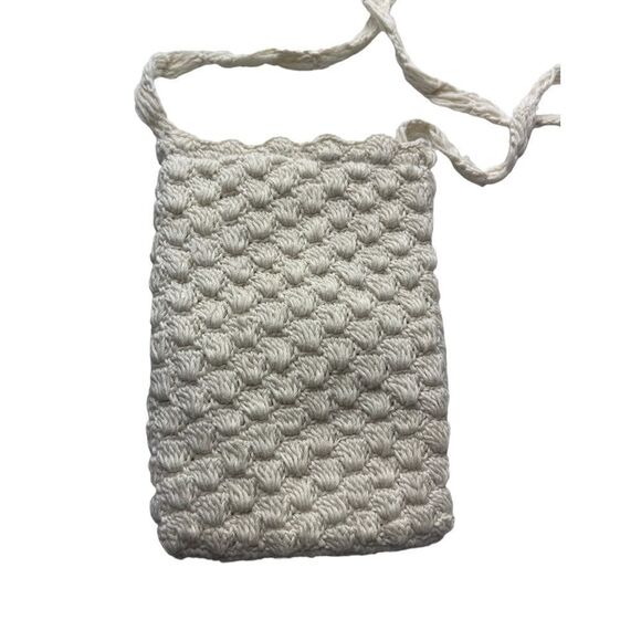 NWT SKINNYDIP LONDON Women's Crochet Mini Crossbody Pouch - Picture 3 of 5